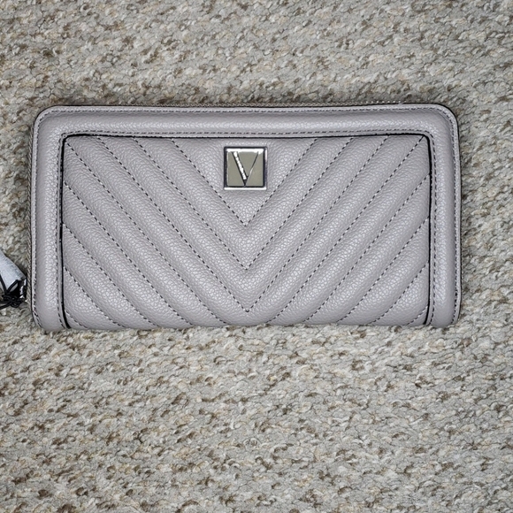 VICTORIA'S SECRET WALLET- VELVET MUSK - Picture 2 of 7